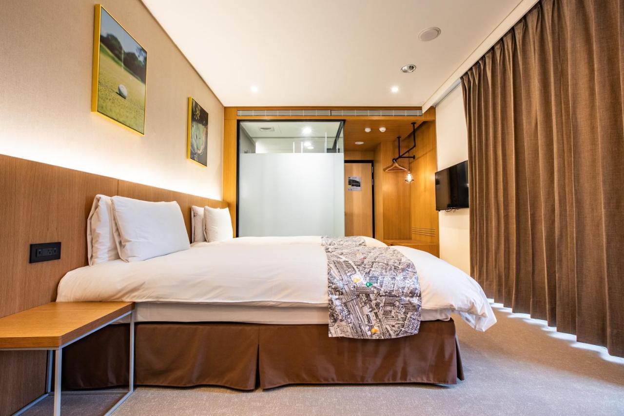Mega Hotel Csiaji Kültér fotó